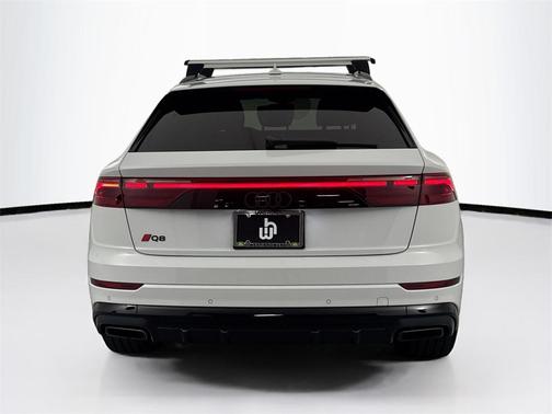 2024 Audi Q8 55 Premium Plus