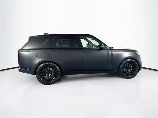 2025 Land Rover Range Rover P530 SE