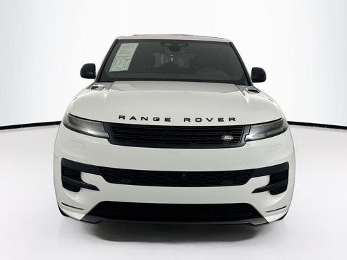 Fuji White 2025 Land Rover Range Rover Sport SE