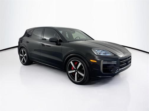 2025 Porsche Cayenne Cayenne Turbo E-Hybrid
