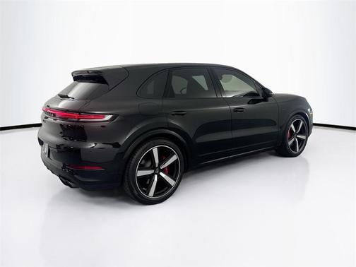 2025 Porsche Cayenne Cayenne Turbo E-Hybrid