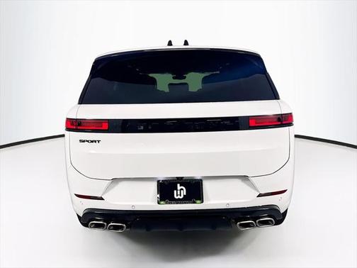 2025 Land Rover Range Rover Sport SE