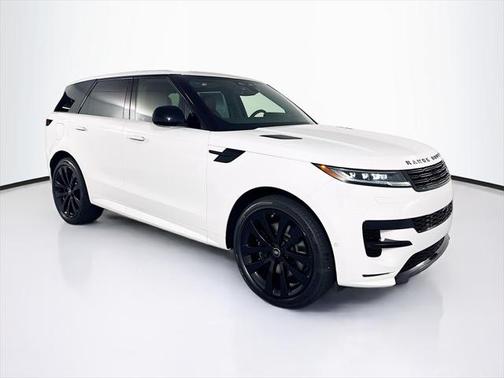 2025 Land Rover Range Rover Sport SE