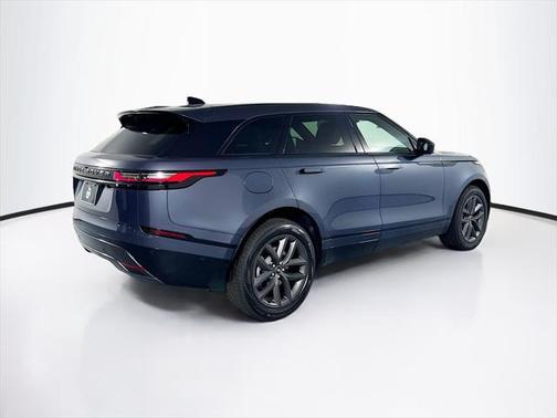 2026 Land Rover Range Rover Velar P250 SE R-Dynamic