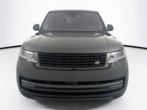 2023 Land Rover Range Rover P530 SE