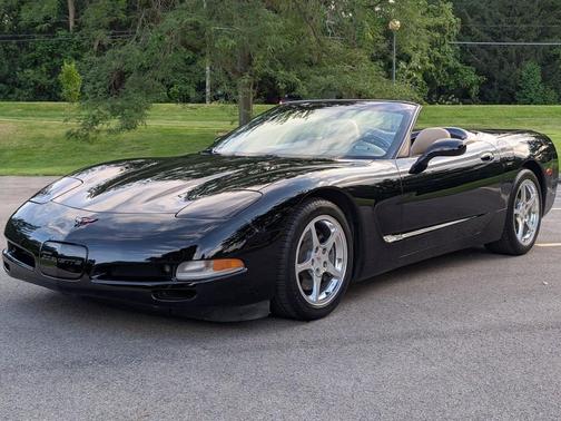 1999 Chevrolet Corvette Base