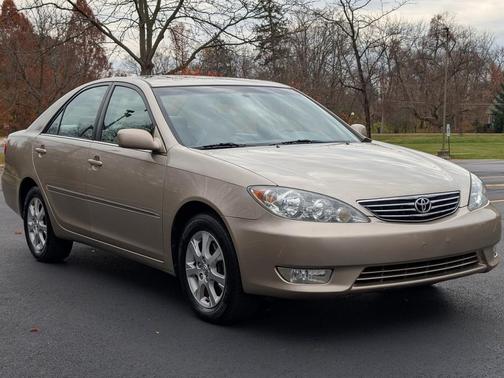 2005 Toyota Camry XLE V6