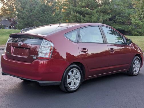 2005 Toyota Prius Base