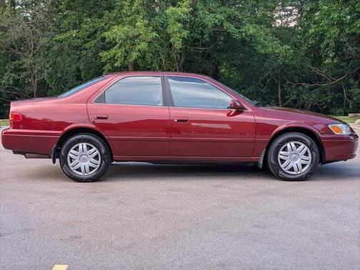 2000 Toyota Camry LE