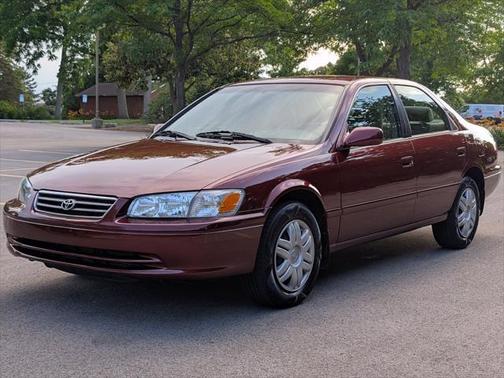 2000 Toyota Camry LE