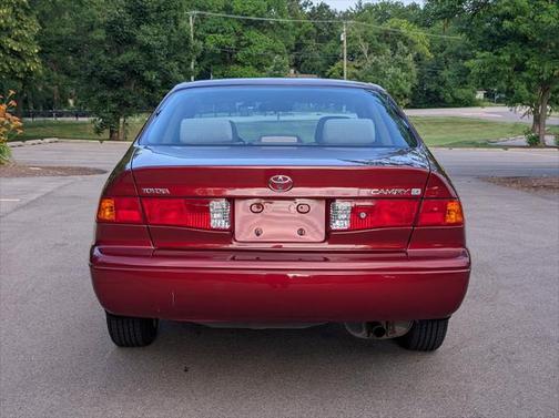 2000 Toyota Camry LE