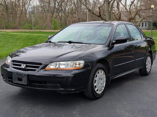 Nighthawk Black Pearl 2002 Honda Accord 2.3 LX