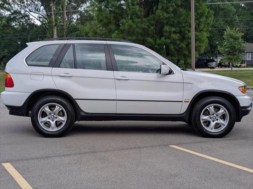 2003 BMW X5 4.4i