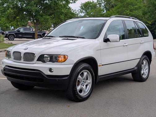 2003 BMW X5 4.4i