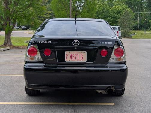 2001 Lexus IS 300 Base