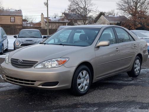 2003 Toyota Camry LE