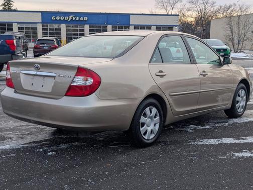 2003 Toyota Camry LE