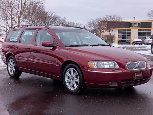 2005 Volvo V70 2.5T