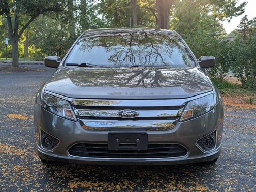 2010 Ford Fusion Hybrid Base