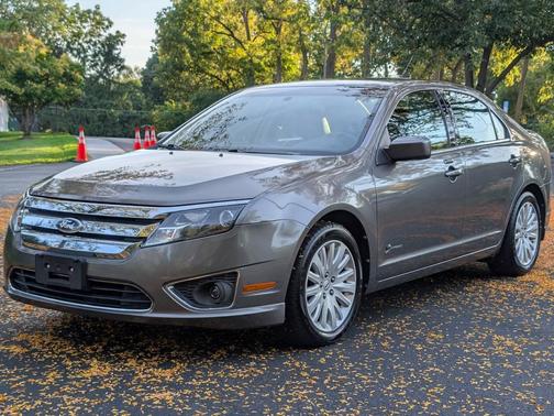 2010 Ford Fusion Hybrid Base