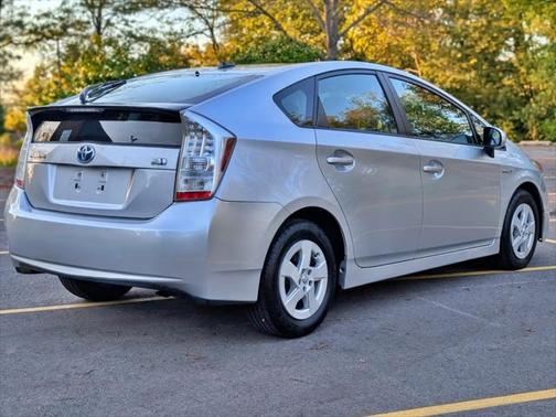 2010 Toyota Prius II