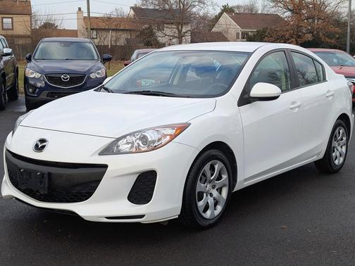 2012 Mazda Mazda3 i Sport