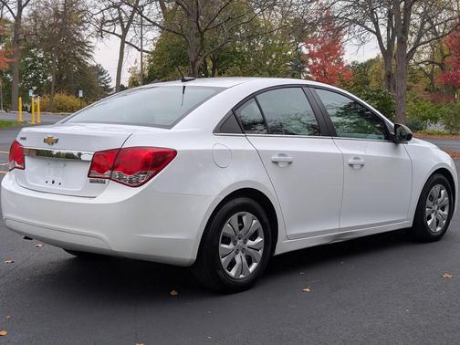 2012 Chevrolet Cruze LS