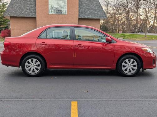 2011 Toyota Corolla LE