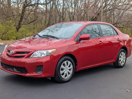 2011 Toyota Corolla LE