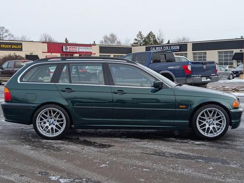 2001 BMW 325 325i Wagon