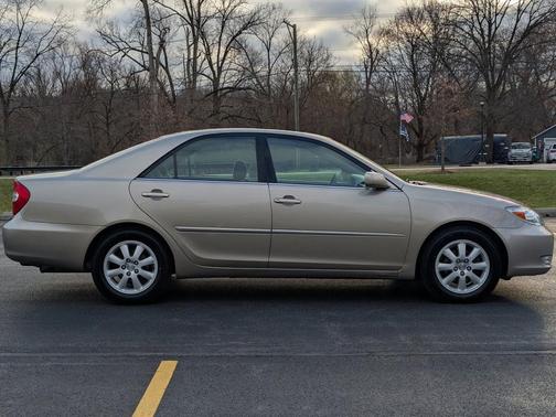 2003 Toyota Camry XLE V6