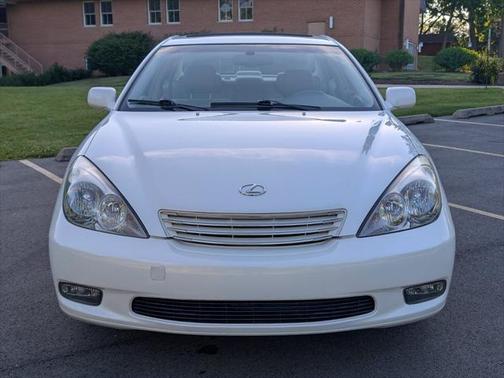 2002 Lexus ES 300 Base