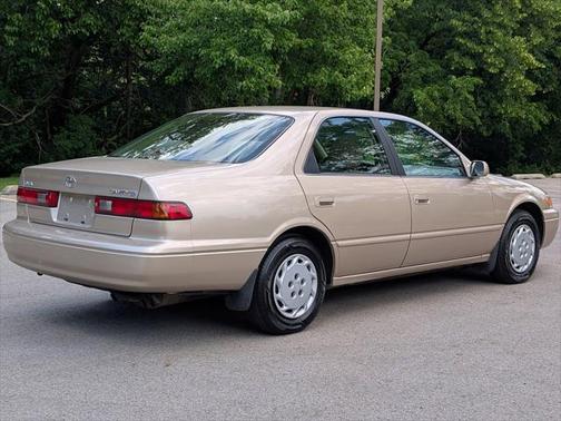 1998 Toyota Camry LE