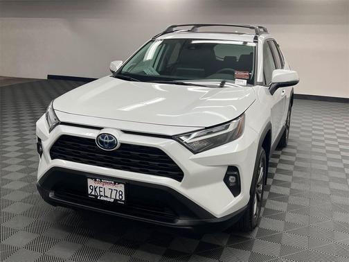 2024 Toyota RAV4 Hybrid XLE Premium