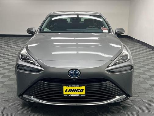 2022 Toyota Mirai Base