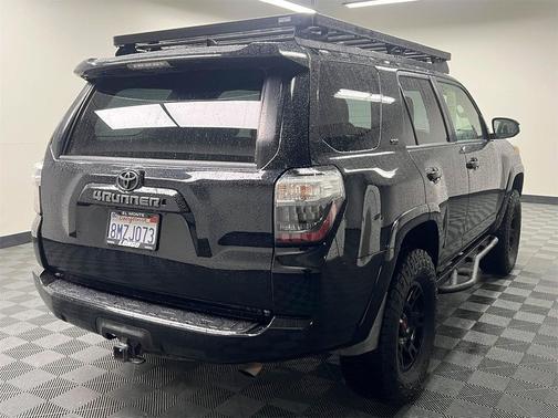 2017 Toyota 4Runner SR5