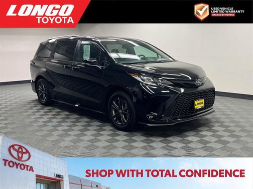 2025 Toyota Sienna XSE 7 Passenger