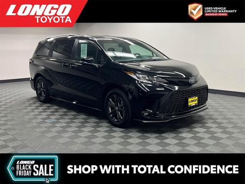 2025 Toyota Sienna XSE 7 Passenger