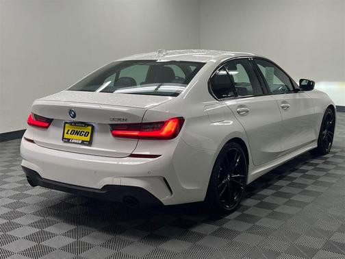 2022 BMW 330 330i