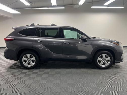 2021 Toyota Highlander L