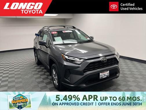 2022 Toyota RAV4 XLE