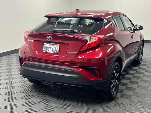 2018 Toyota C-HR XLE