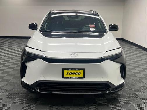 2023 Toyota bZ4X XLE