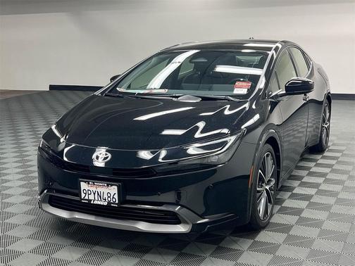 2024 Toyota Prius XLE