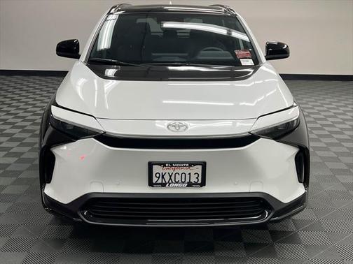2023 Toyota bZ4X XLE