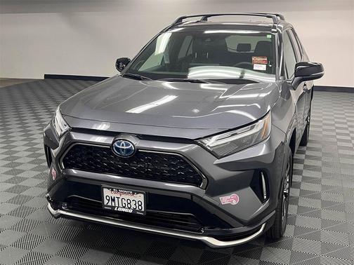 2024 Toyota RAV4 Prime XSE