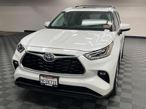 2023 Toyota Highlander Hybrid Limited