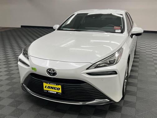 2023 Toyota Mirai Base