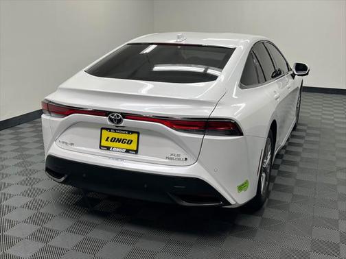 2023 Toyota Mirai Base