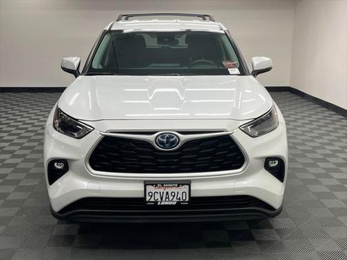 2022 Toyota Highlander Hybrid LE